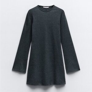 Women’s ZARA dark gray ribbed short‎ dress with flared sleeves size Large